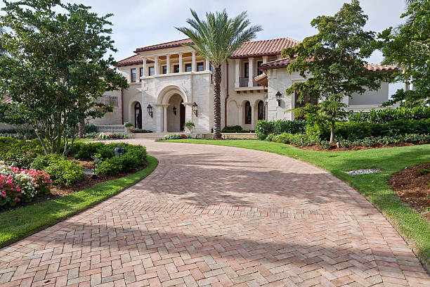 Professional Driveway Pavers in Oswego, KS